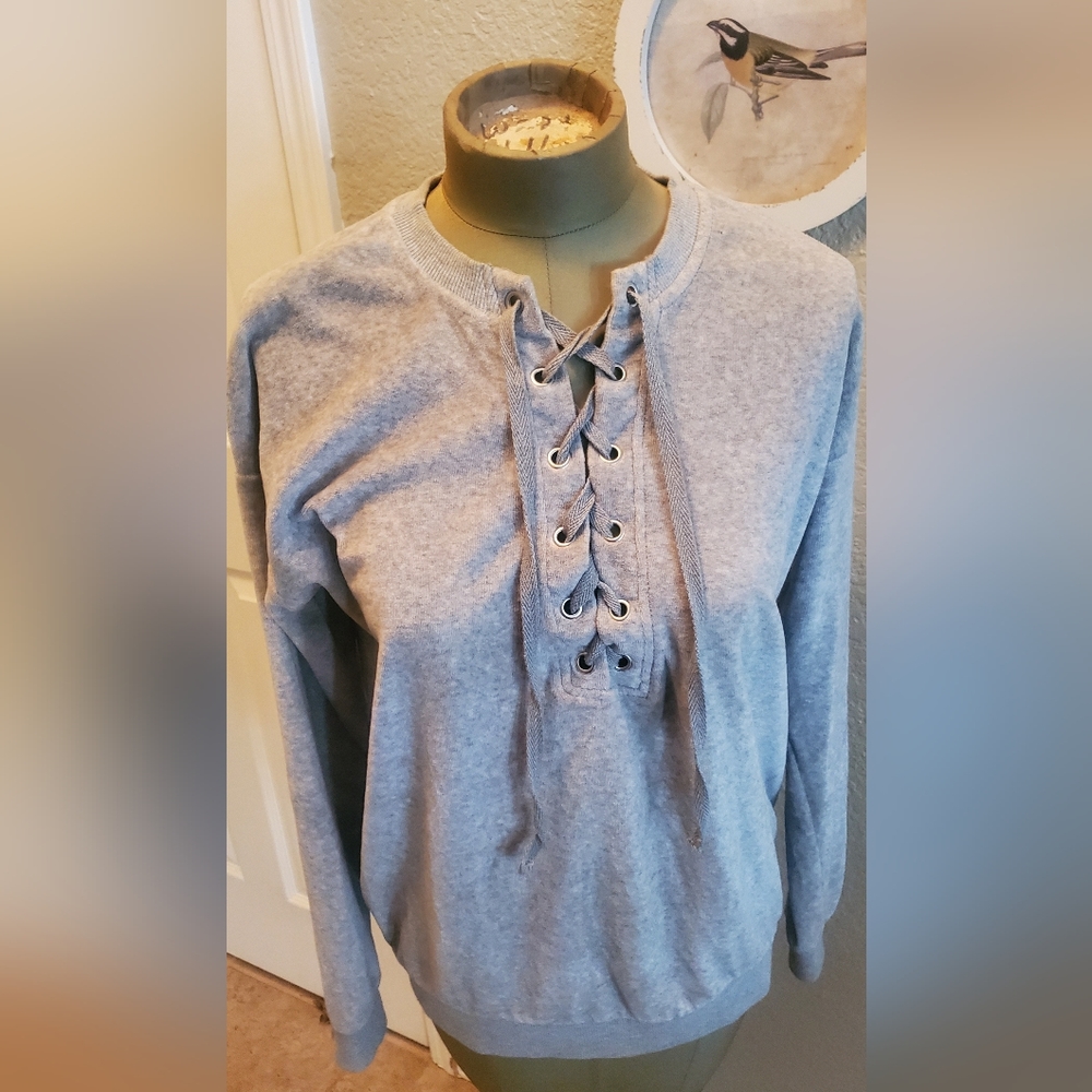 Forever 21 Lace up Soft Sweatshirt. Gray.